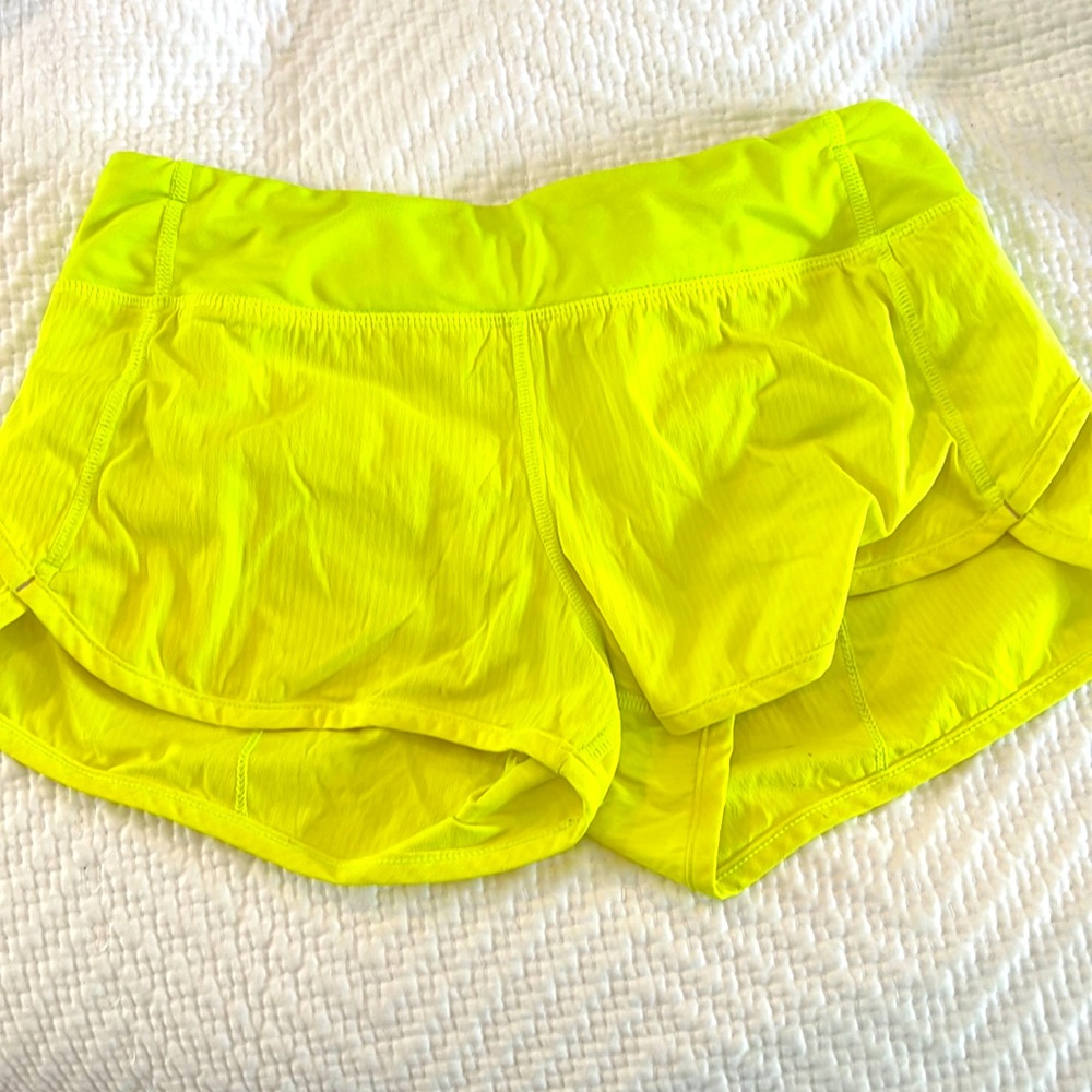 Ivivva size 12 (kids) speed up shorts yellow